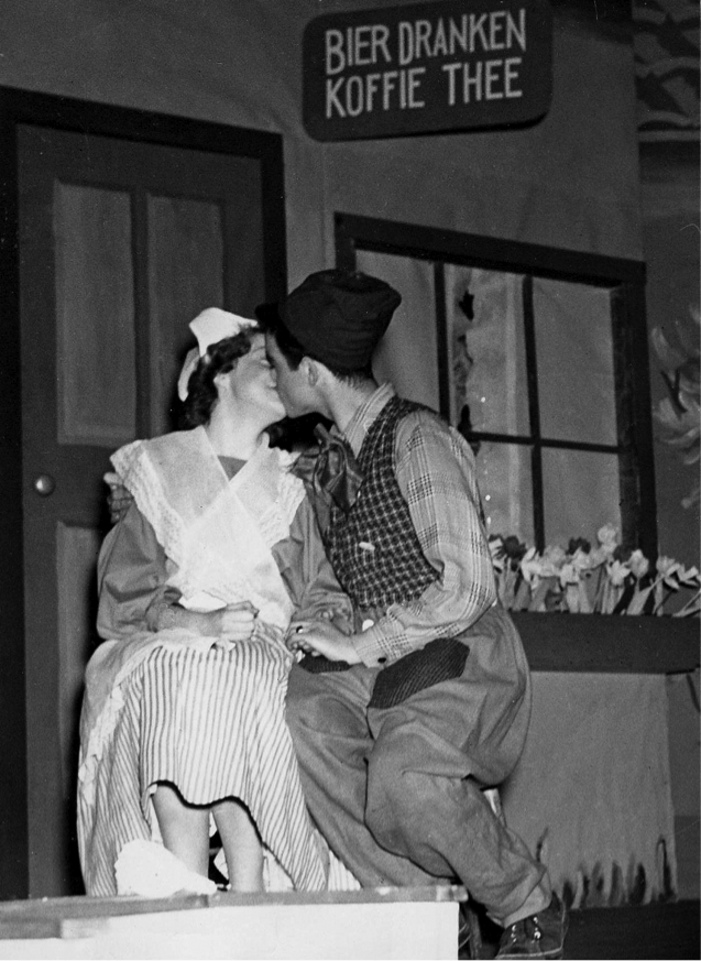 Musical – “Tulip Time”. Cast members Lou Rosse and Eleanor Mackenzie, kissing (1949.)